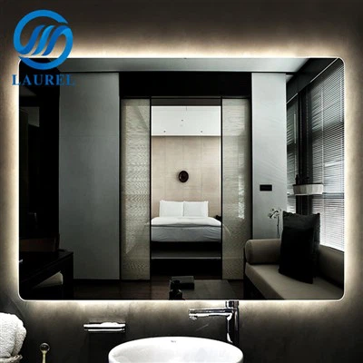 ¿Qué tipo de mantenimiento necesita el cristal de los espejos de seguridad?